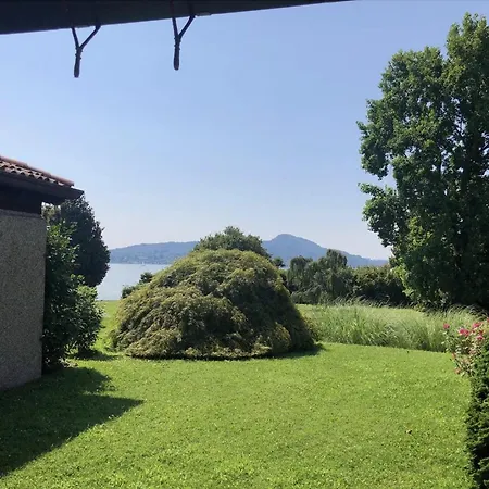 Oasi Lesia - La Casa Sul Con Privata E Piscina Vista Vakantiehuis Lesa