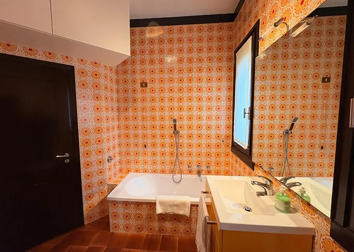 Feriehus Oasi Lesia - La Casa Sul Con Privata E Piscina Vista Lesa